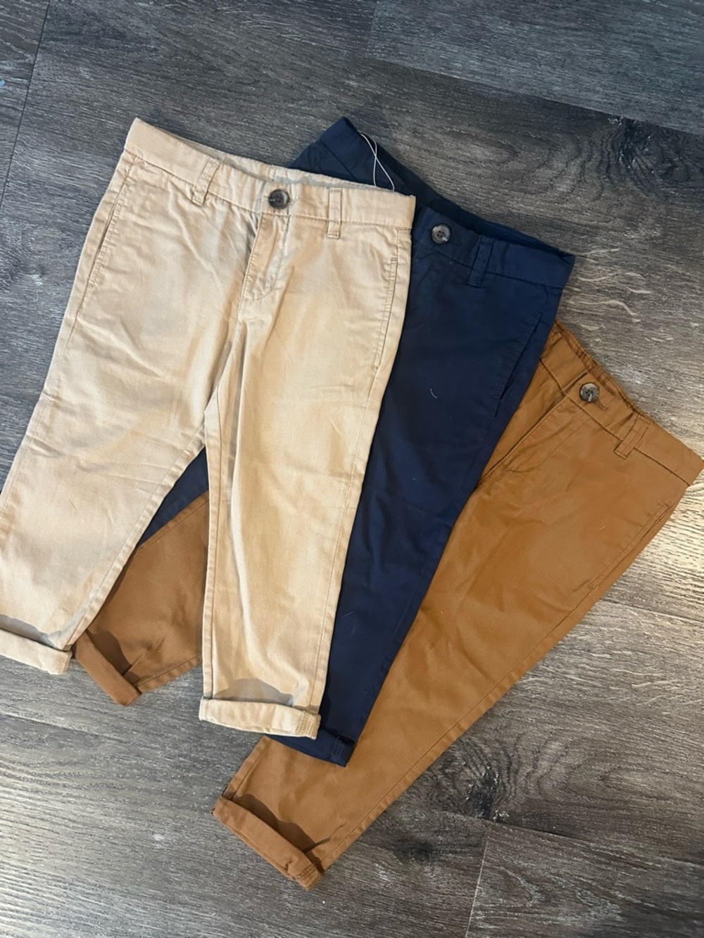 NWT - H&M Boys Three-Pack Pants - Beige, Navy, Brown